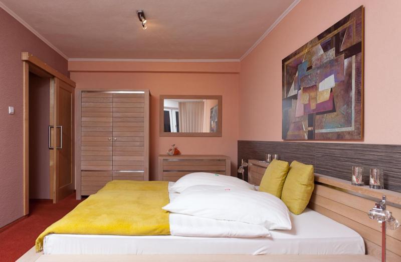 Hotel Relax Раецке-Теплице Номер фото